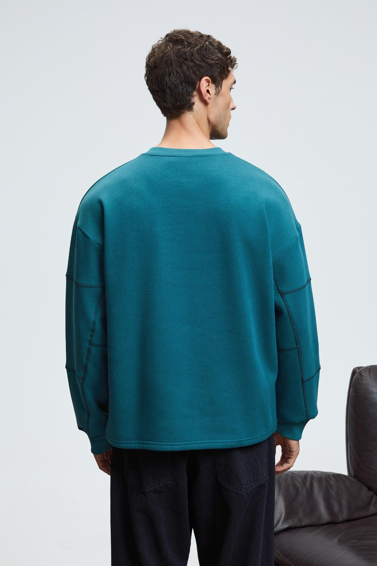 HAL Erkek Yuvarlak Yaka Önünde Ve Kollarında Süs Dikiş Detaylı Baskılı Regular Fit Yeşil Sweatshirt