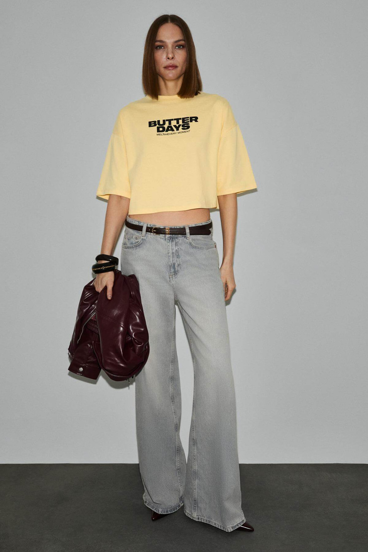 JUNARIVE Kadın Organik Pamuklu Bisiklet Yaka Baskılı Kısa Kollu Sarı T-Shirt