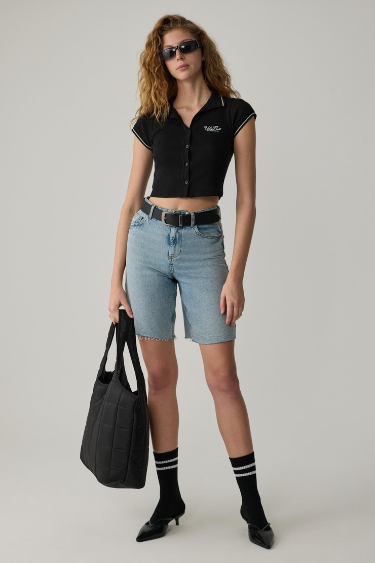 KAELA Kadın Triko Polo Yaka Düğmeli Kısa Kollu Baskı Detaylı Siyah T-Shirt