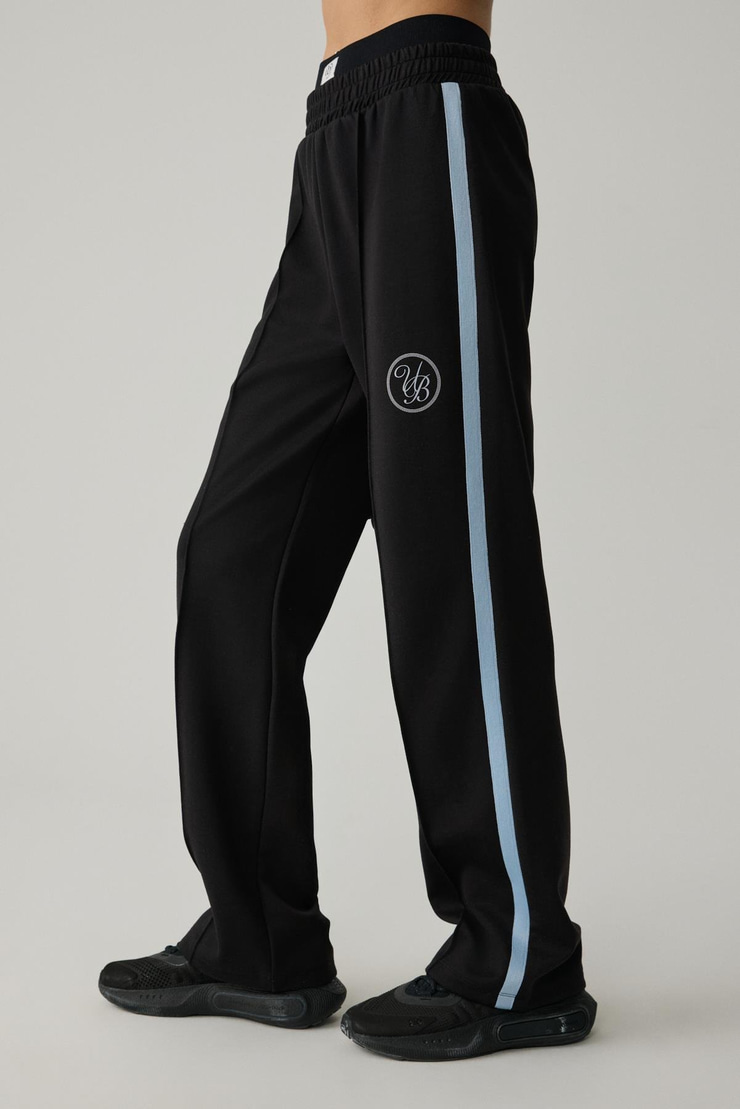 KIMIKO Kadın Beli Lastikli Relaxed Küçük Baskılı Siyah Eşofman Altı