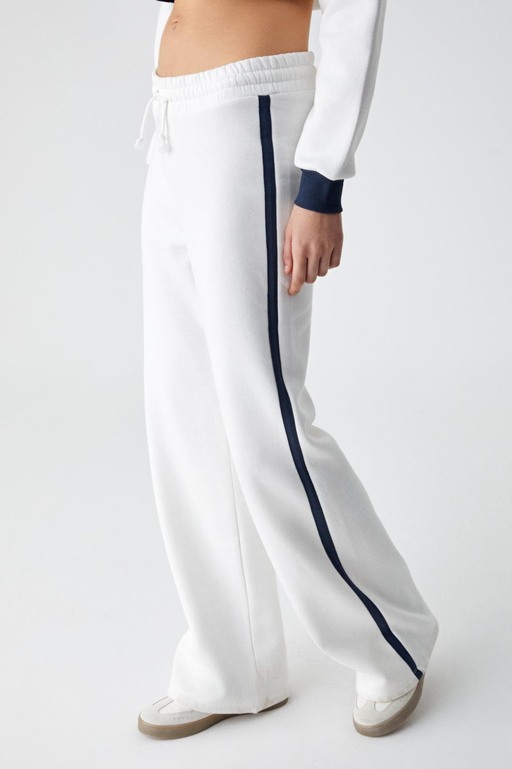 KURRUS Kadın Oversize Çift Cep 3 İplik Geniş Paça Yüksek Bel Uzun Beyaz Eşofman Altı