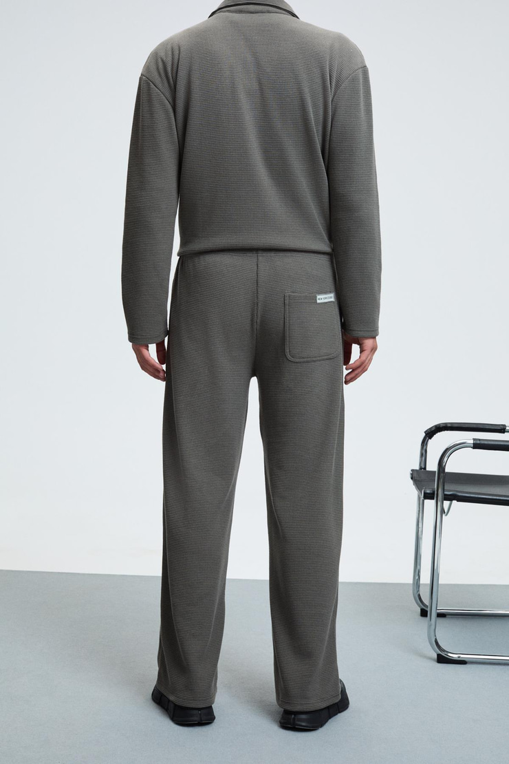 LACHLAN Erkek Waffle Özel Dokulu Kordonlu Süs Etiketli Koyu Gri Pantolon