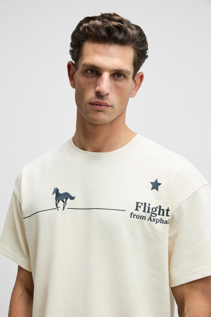 LANDI Erkek Önü Nakışlı Ve Baskılı Sırtı Baskılı %100 Organik Pamuk Bisiklet Yaka Oversize Fit Krem T-Shirt