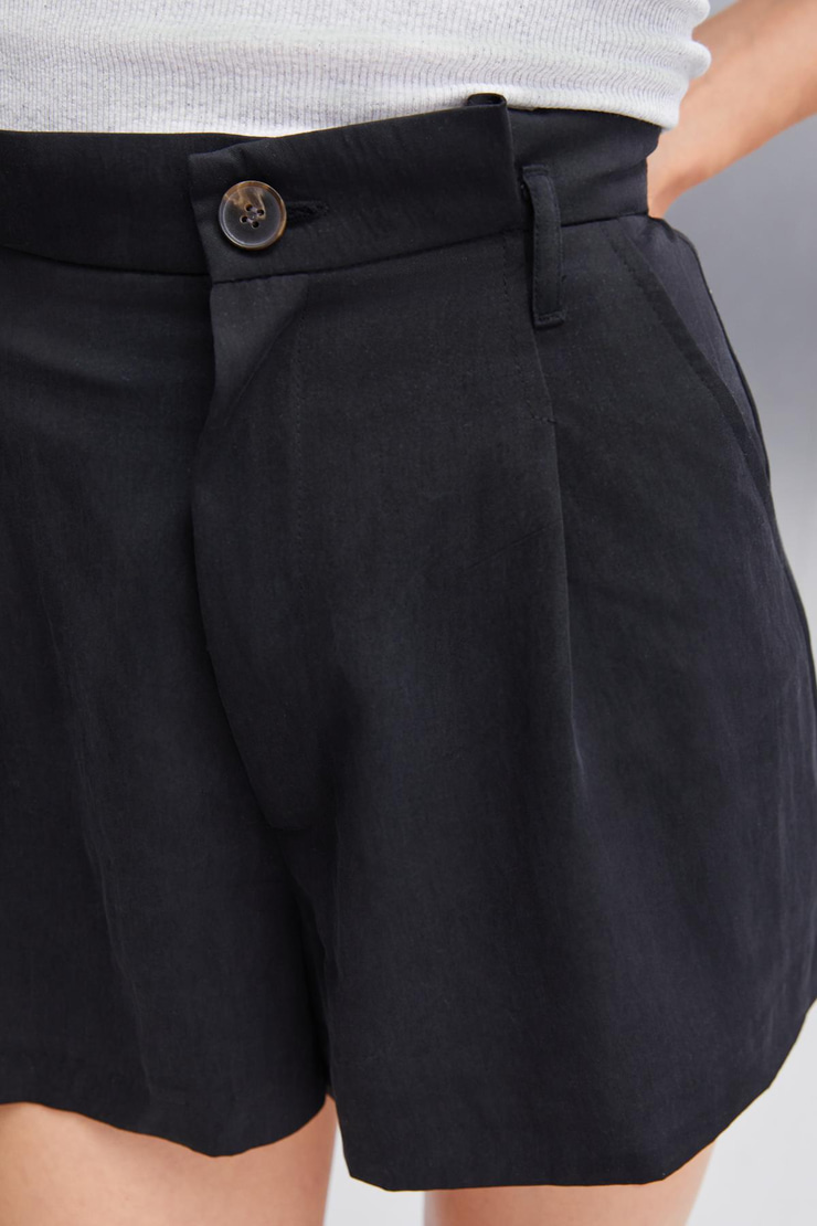 LAURI Slim Slim Siyah Tekli Şort