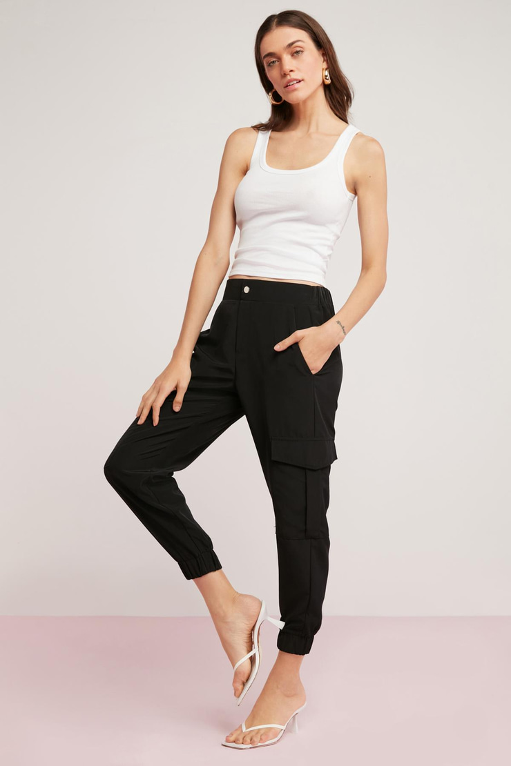 LILLESOL Kadın Fitilli Görünümlü Slim Fit Vücuda Oturan Havuz Yakalı Pamuklu Basic Beyaz Atlet