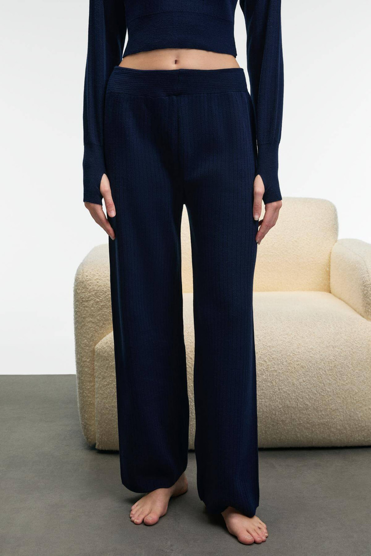 MARIPOSA Kadın Yuvarlak Yaka Çizgi Desenli Crop Geniş Paça Triko Lacivert Alt-Üst Takım