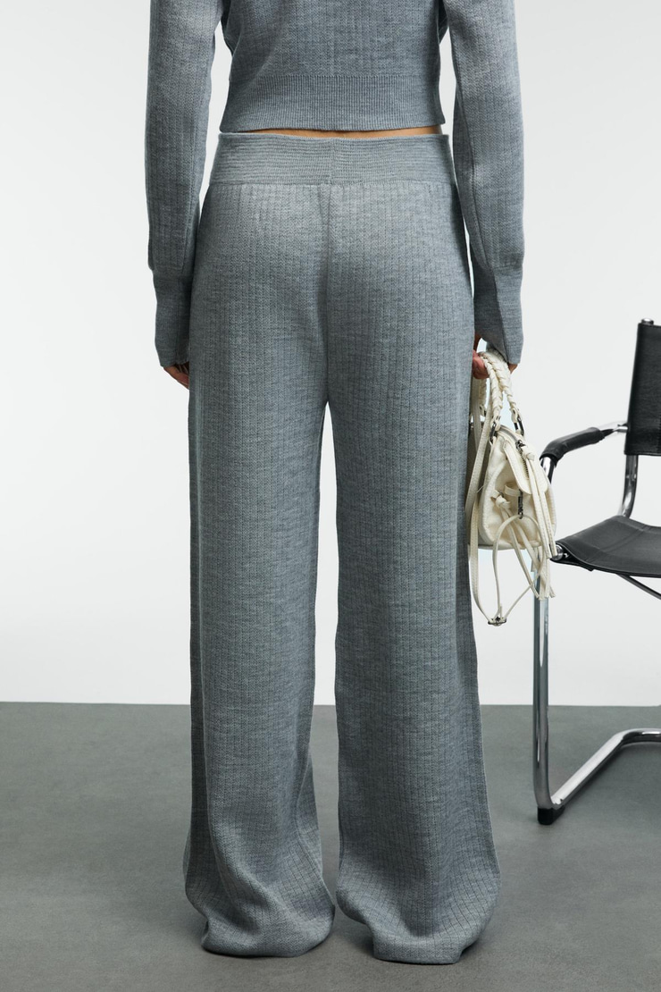 MARIPOSA Kadın Yuvarlak Yaka Çizgi Desenli Crop Geniş Paça Triko Grimelanj Alt-Üst Takım