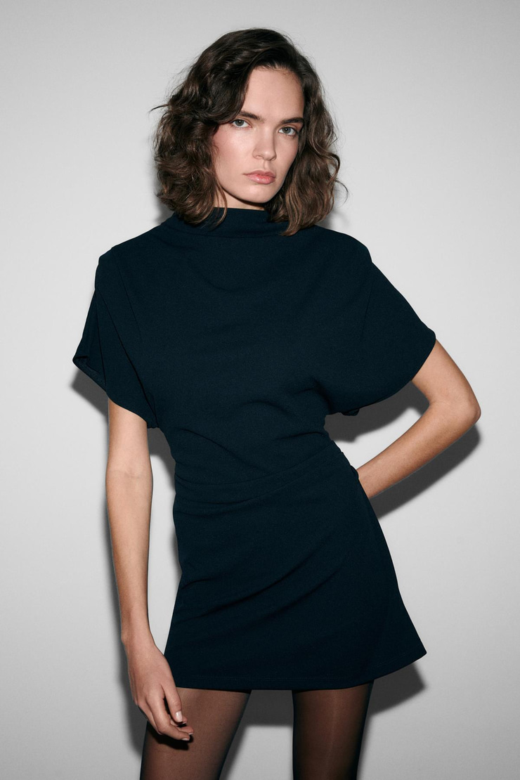 MAXINE Kadın Omuz Ve Bel Kısımlarında Pile Detaylı Dik Yaka Fermuarlı Kısa Kollu Mini Lacivert Elbise