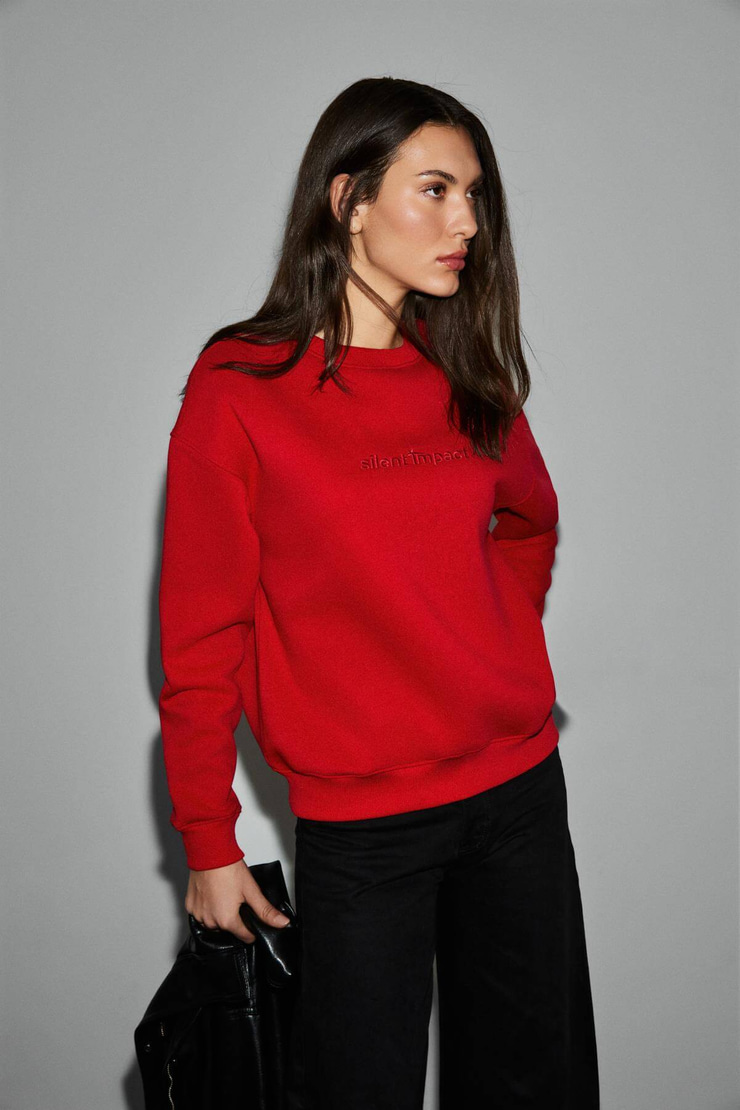 MOTION Kadın Organik Pamuklu İçi Polarlı Yuvarlak Yaka Patch Detaylı Oversize Kırmızı Sweatshirt