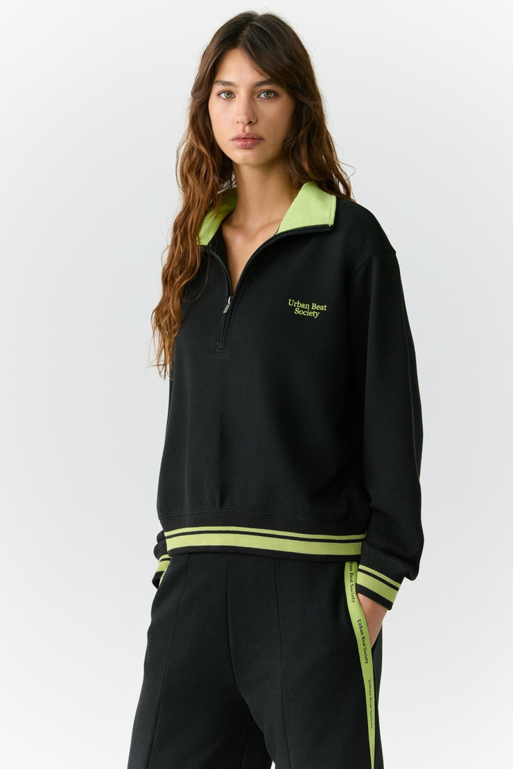 NATAN Kadın Dik Yakalı Fermuarlı Baskı Detaylı Relaxed Siyah Sweatshirt