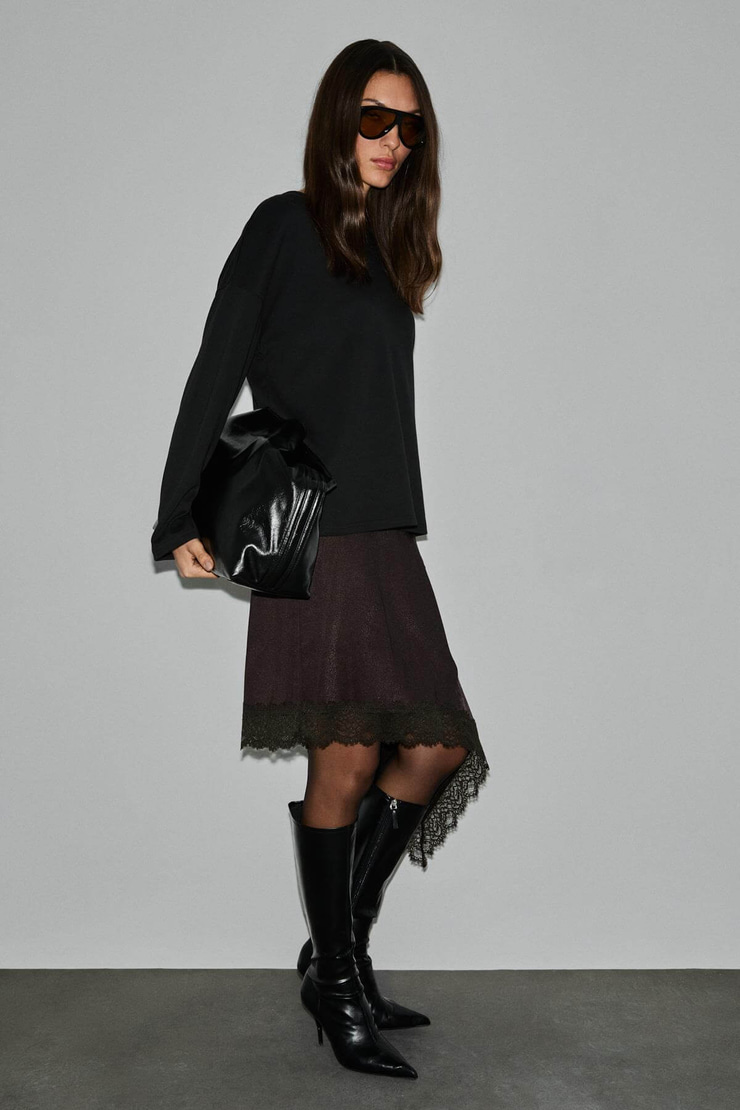 NEAT Kadın Organik Pamuklu Bisiklet Yaka Oversize Fit Uzun Kollu Siyah T-Shirt