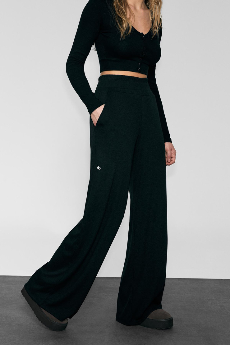 NEXA Kadın Yumuşak Ve Esnek Kumaşlı Baskı Detaylı Relaxed Siyah Eşofman Altı