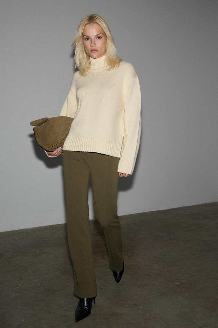 NIRISELLE Kadın Esnek Kumaşlı Vücuda Oturan Beli Lastikli Regular Haki Pantolon