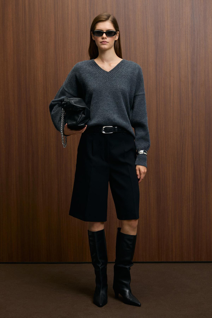 NORSHA Kadın V Yaka Yumşak Dokulu Relaxed Fit Triko Antrasit Kazak