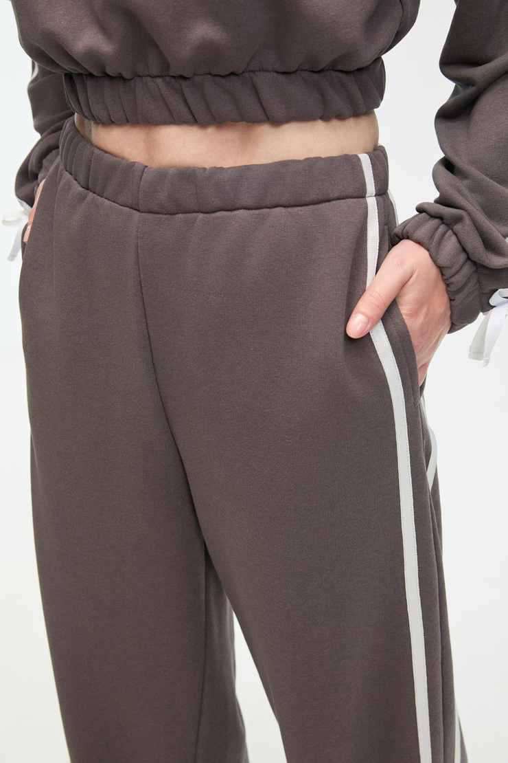 NYRELLA Kadın Oversize Yanları Cepli Yan Şeritli Rahat Kesim Antrasit Eşofman Altı