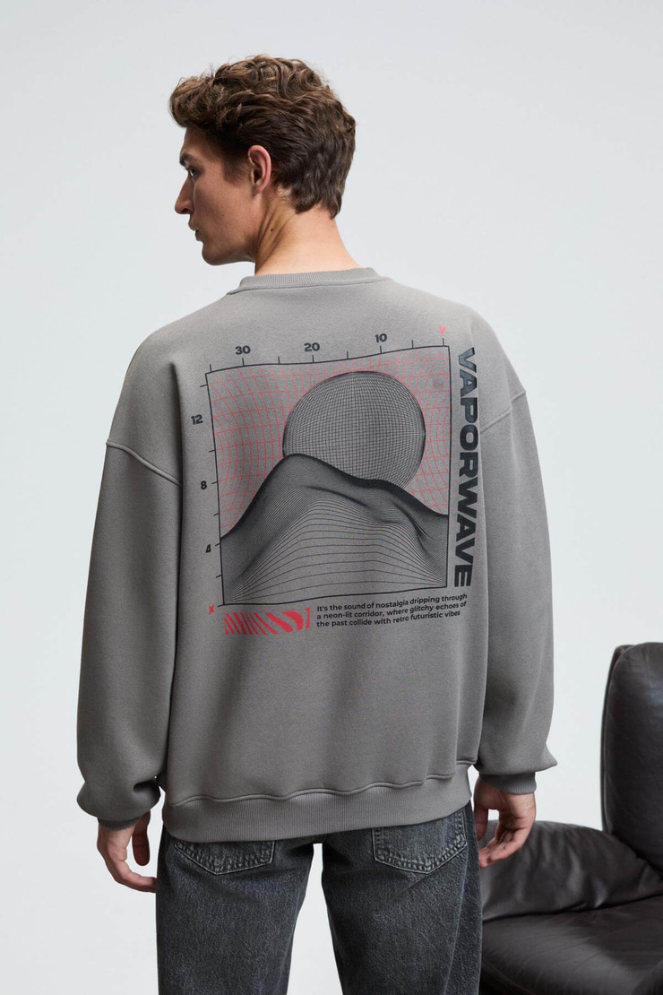 PERCY Erkek Yuvarlak Yaka Göğsü Nakışlı Sırtı Baskılı Oversize Koyu Gri Sweatshirt