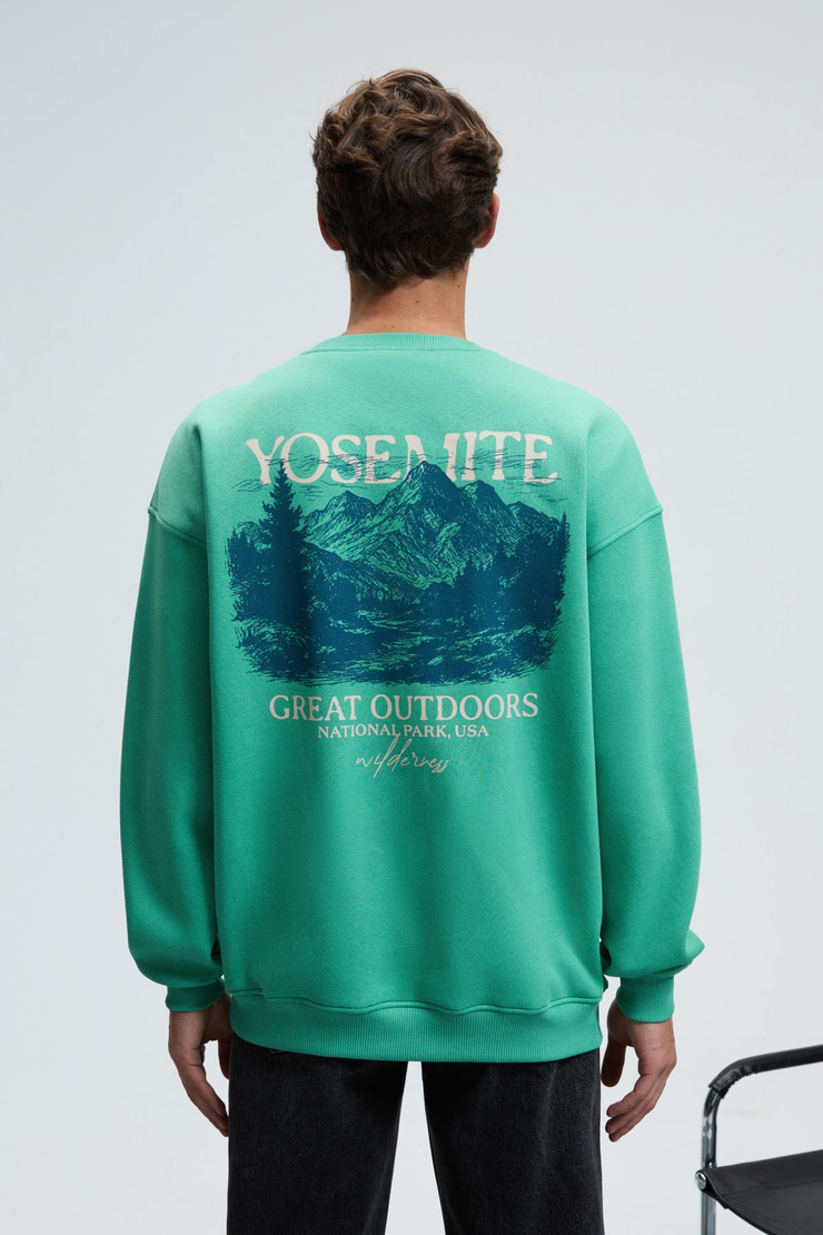 PERCY Erkek Yuvarlak Yaka Göğsü Nakışlı Sırtı Baskılı Oversize Yeşil Sweatshirt