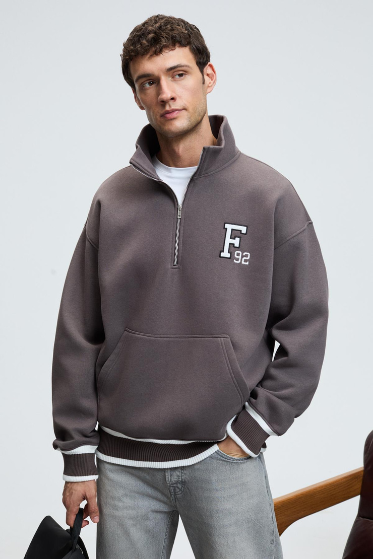 PLATA Erkek Yarım Fermuarlı Kanguru Cepli Etek Ve Kolda Triko Detay Relaxed Fit Füme Sweatshirt