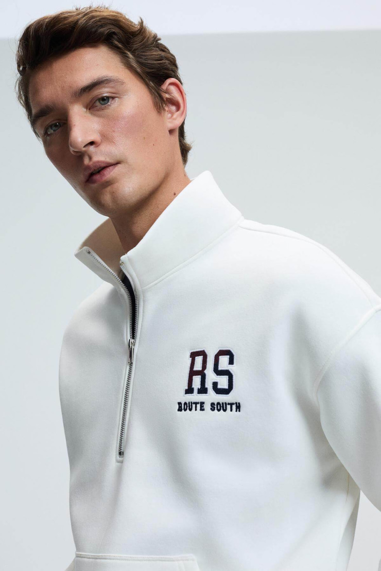 PLATA Erkek Yarım Fermuarlı Kanguru Cepli Etek Ve Kolda Triko Detay Relaxed Fit Ekru Sweatshirt