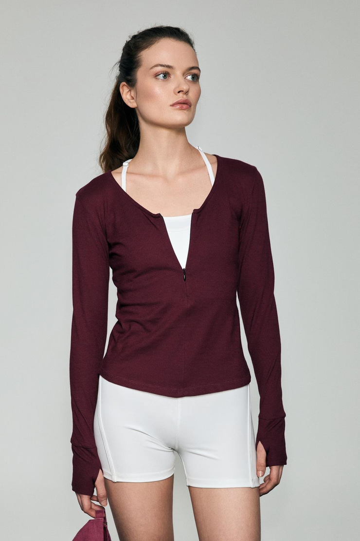 POLUNEA Kadın V Yakalı Önü Fermuar Kapamalı Vücuda Oturan Slim Fit Bordo Bluz