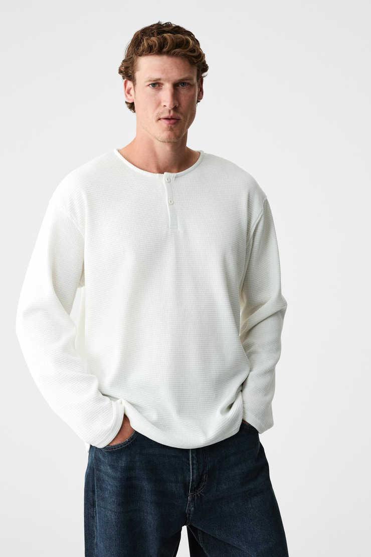 RENEW Erkek Organik Pamuklu Bisiklet Yaka Yarım Patlı Düğmeli Regular Beyaz Sweatshirt