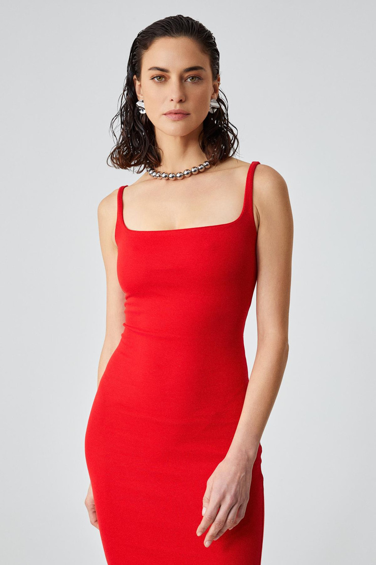 RINIA Kadın Slim Fit Geniş Yaka Askılı Kırmızı Elbise