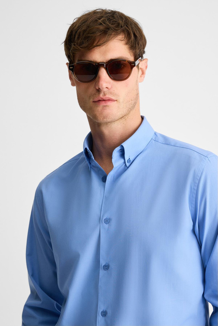 RISTO Erkek Düğmeli Yıkama Sonrası Ütü İhtiyacını En Aza İndiren Kumaş Gömlek Yaka Manşetli Koyu Mavi Gömlek