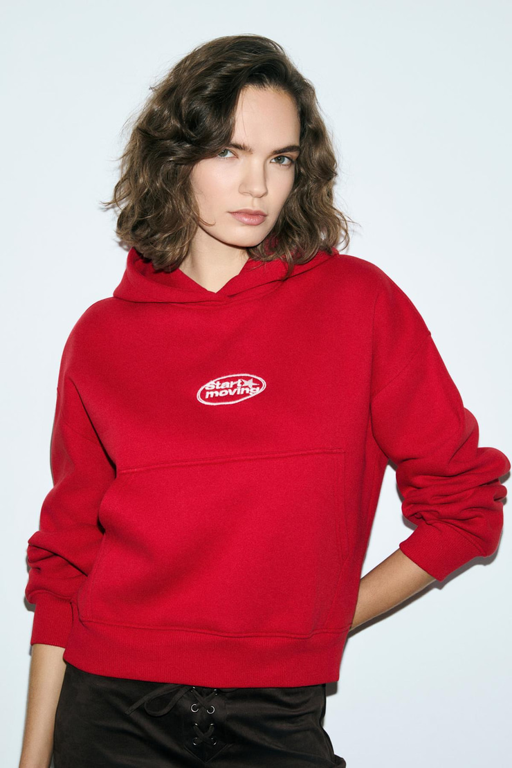 SILENT Kadın Kapüşonlu Organik Pamuklu İçi Polarlı Kangru Cepli Baskılı Nakışlı Kırmızı Sweatshirt