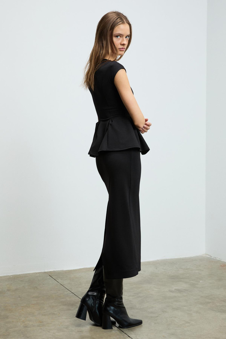 TALINDRA Kadın Midi Boy Önden Pensli Arkası Derin Yırtmaç Detaylı Kalem Siyah Etek