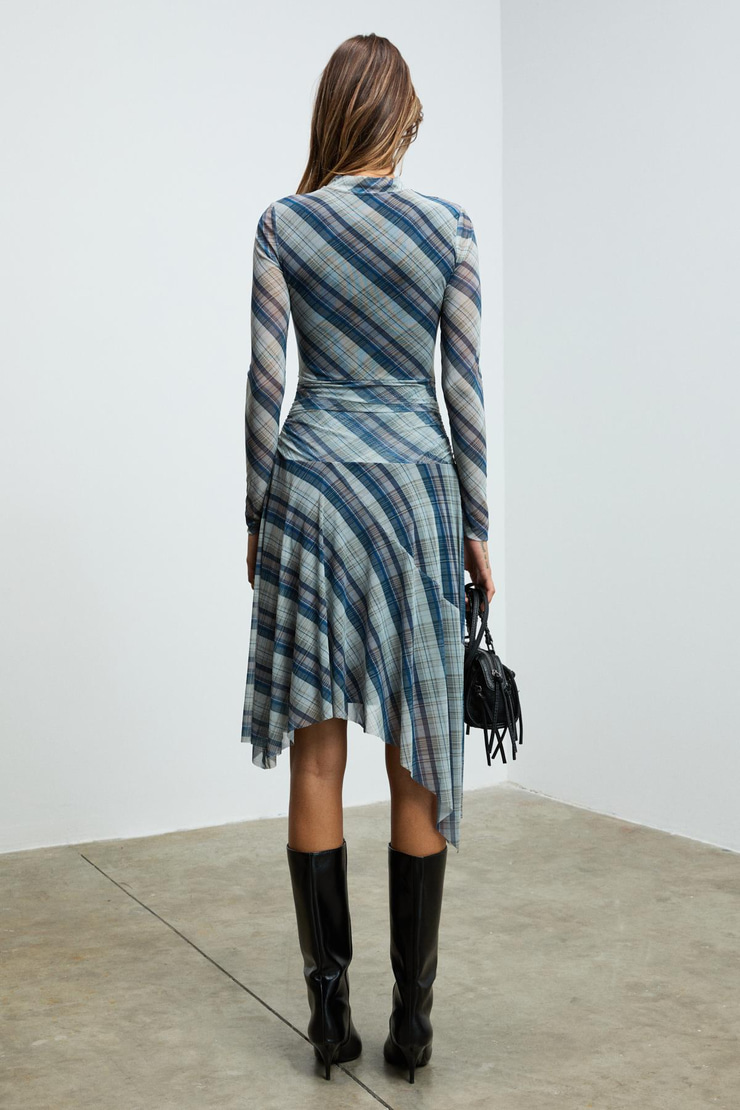 TERLUS Kadın Esnek Kumaşlı Bel Detaylı Boğazlı Yaka Çok Renkli Elbise