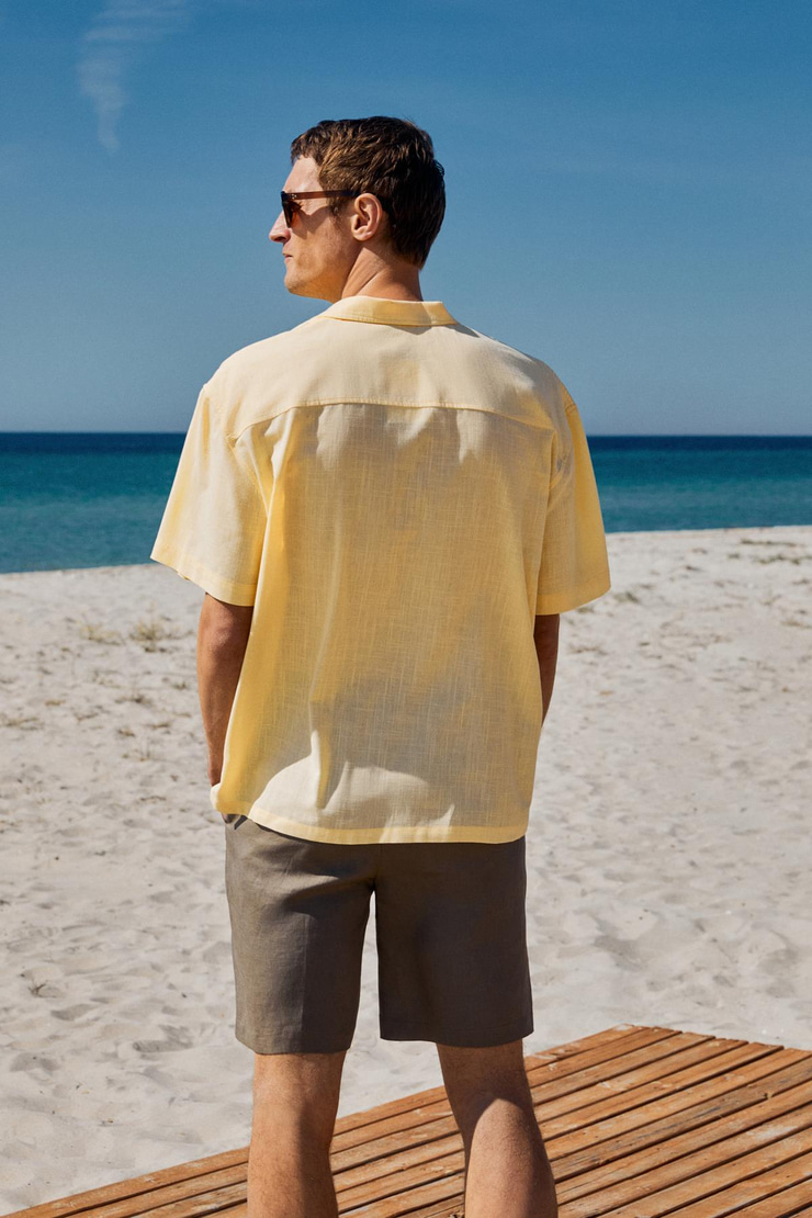 TERO Erkek %100 Pamuk Apaj Yaka Kısa Kollu Flamlı Oxford Comfort Fit Hawaii Sarı Gömlek