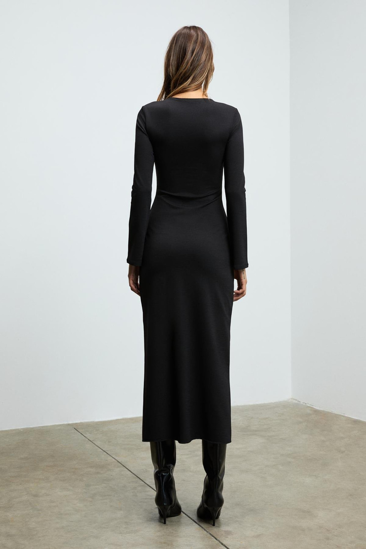 THALUNE Kadın Yuvarlak Yaka Uzun Kollu Vücuda Oturan Önde Yırtmaç Detaylı uzun Siyah Elbise