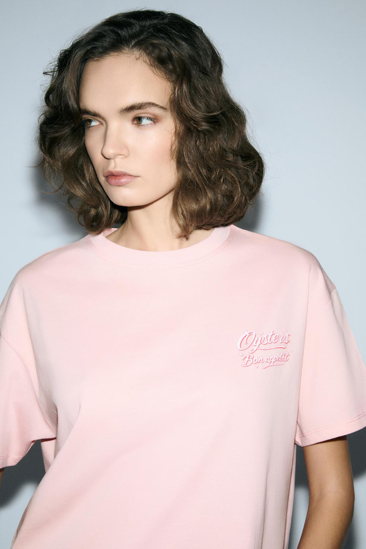 TILORIA Kadın Organik Pamuklu Baskılı Bisiklet Yaka Regular Fit Somon T-Shirt