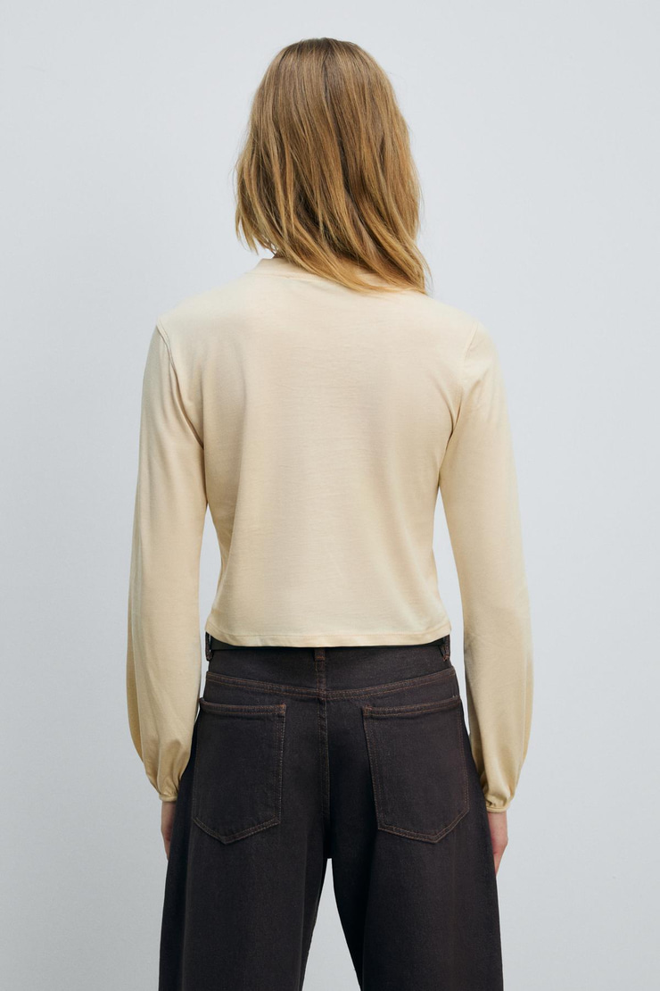 TIMBALI Kadın %100 Pamuk Yumuşak Kumaşlı Baskılı Kol Ucu Lastikli Balon Kollu Krem T-Shirt