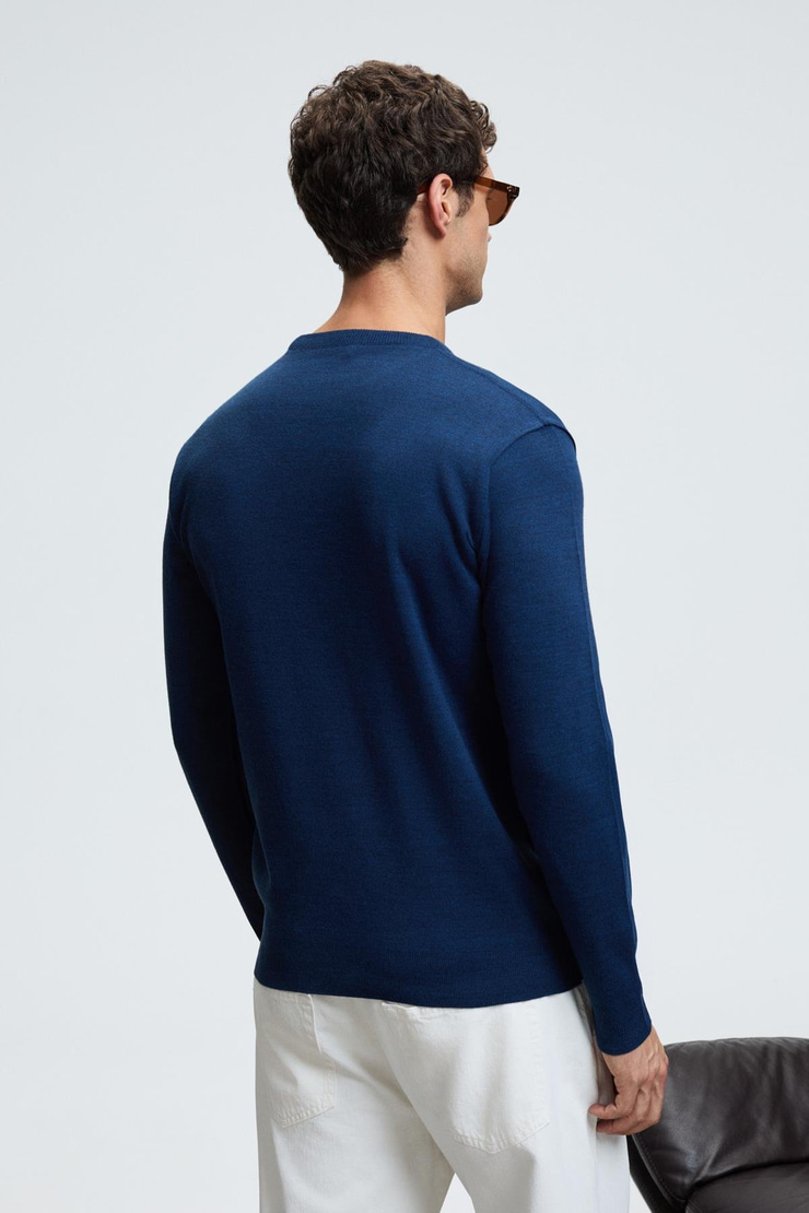 VAREX Erkek Yuvarlak Yaka Basic Slim Fit Triko İndigo Kazak