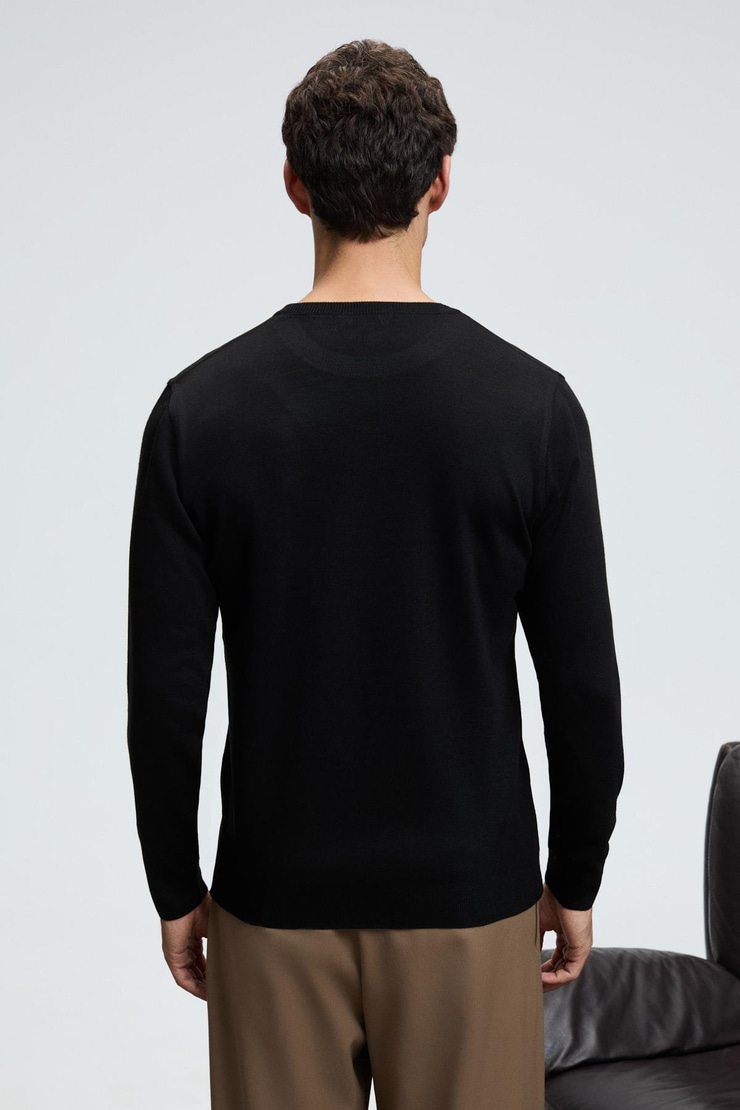 VAREX Erkek Yuvarlak Yaka Basic Slim Fit Triko Siyah Kazak