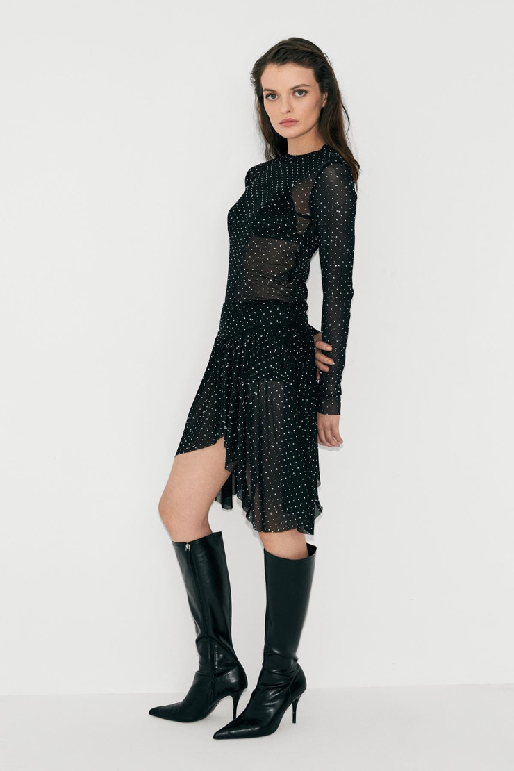 VERDADES Kadın Yuvarlak Yaka Tül Üzeri Taş Detaylı Uzun Kollu Transparan Şık Siyah Bluz