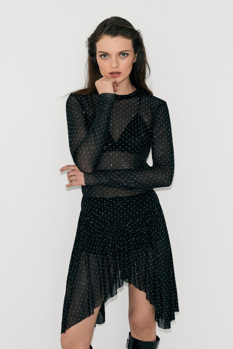 VERDADES Kadın Yuvarlak Yaka Tül Üzeri Taş Detaylı Uzun Kollu Transparan Şık Siyah Bluz