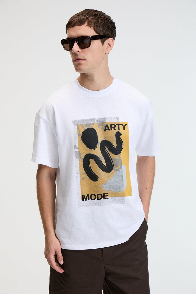 VIBE Erkek %100 Pamuk Oversıze Fit Baskılı Kısa Kollu Yuvarlak Yakalı Beyaz T-Shirt