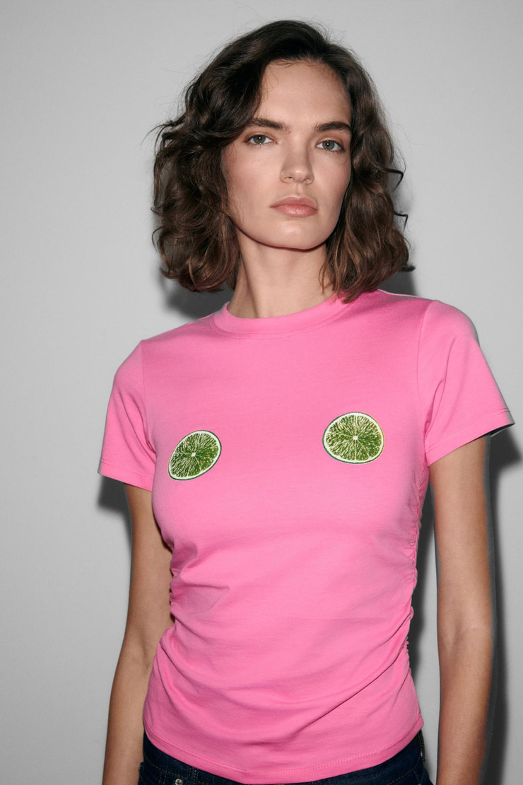 VUNIKA Kadın Yumuşak Kumaşlı Baskı Detaylı Slim Fit Pembe T-Shirt