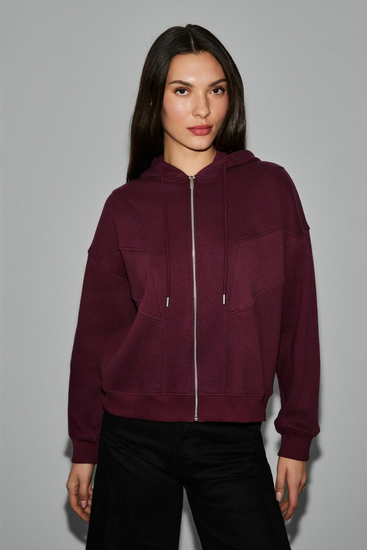 VYSELLE Kadın Önü Kesikli Metal Fermuarlı Kapüşonlu Etiket Detaylı Oversize Bordo Sweatshirt