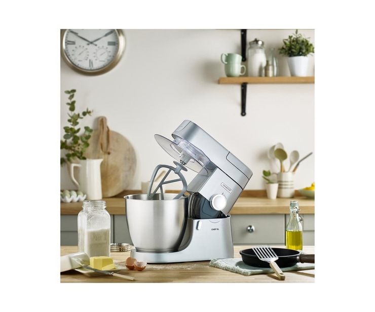 Kenwood Chef XL 1200 Watt 6,7 Lt Mutfak Şefi Silver KVL4110S