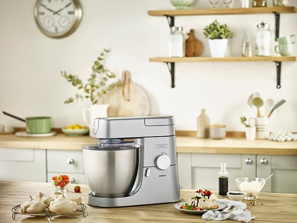 Kenwood Chef XL 1200 Watt 6,7 Lt Mutfak Şefi Silver KVL4110S