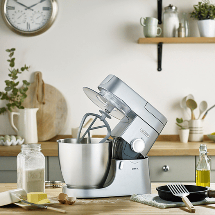 Kenwood Chef XL Mutfak Şefi Silver 1200 Watt 6,7 Lt KVL4100S + HFP50.000WH Airfryer Hediyeli