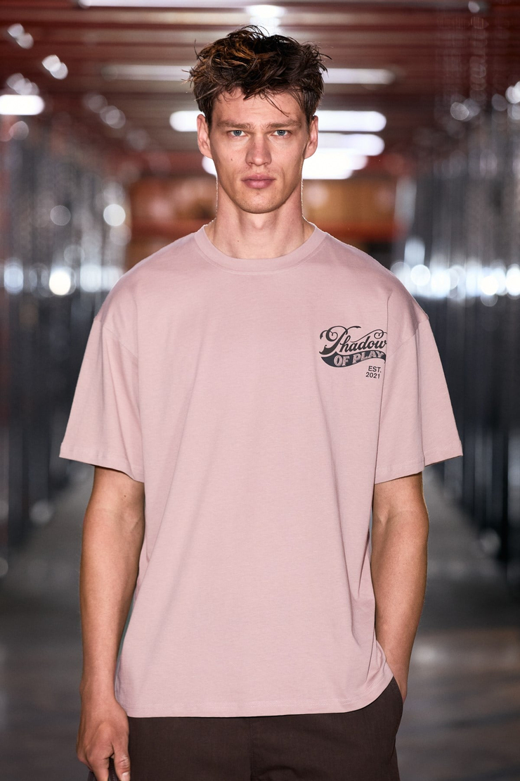 AMIDIO Erkek %100 Organik Pamuklu Baskı Detaylı Regular Fit Yuvarlak Yaka Pudra T-Shirt