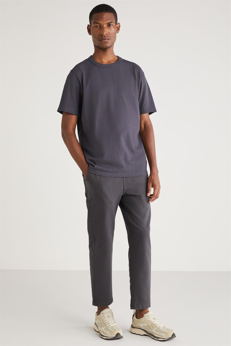ASTONS Basic Relaxed Koyu Gri Tekli T-Shirt