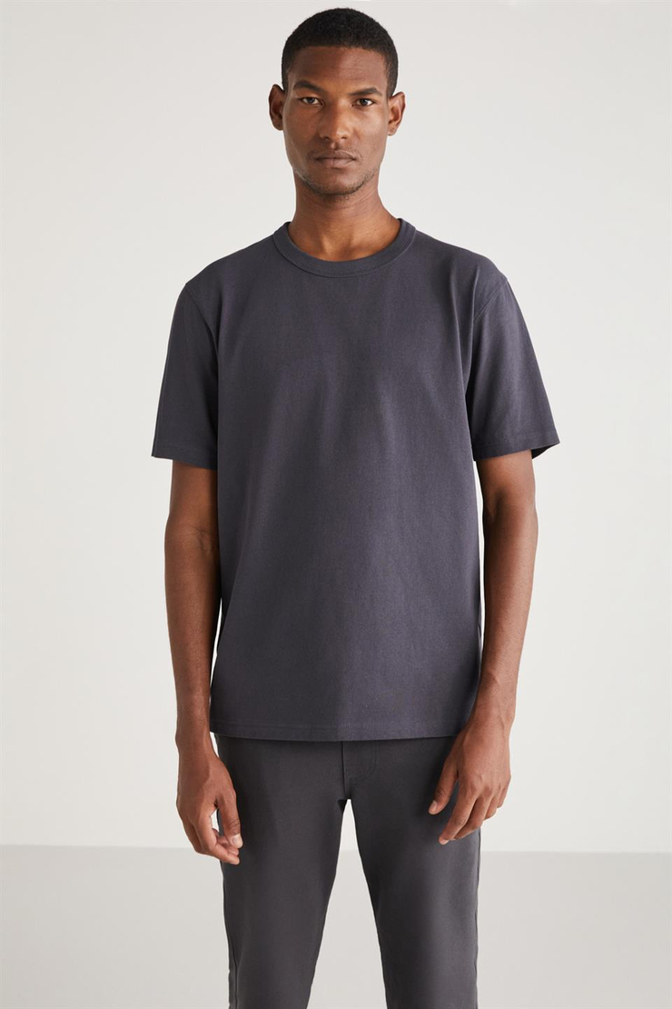 ASTONS Basic Relaxed Koyu Gri Tekli T-Shirt