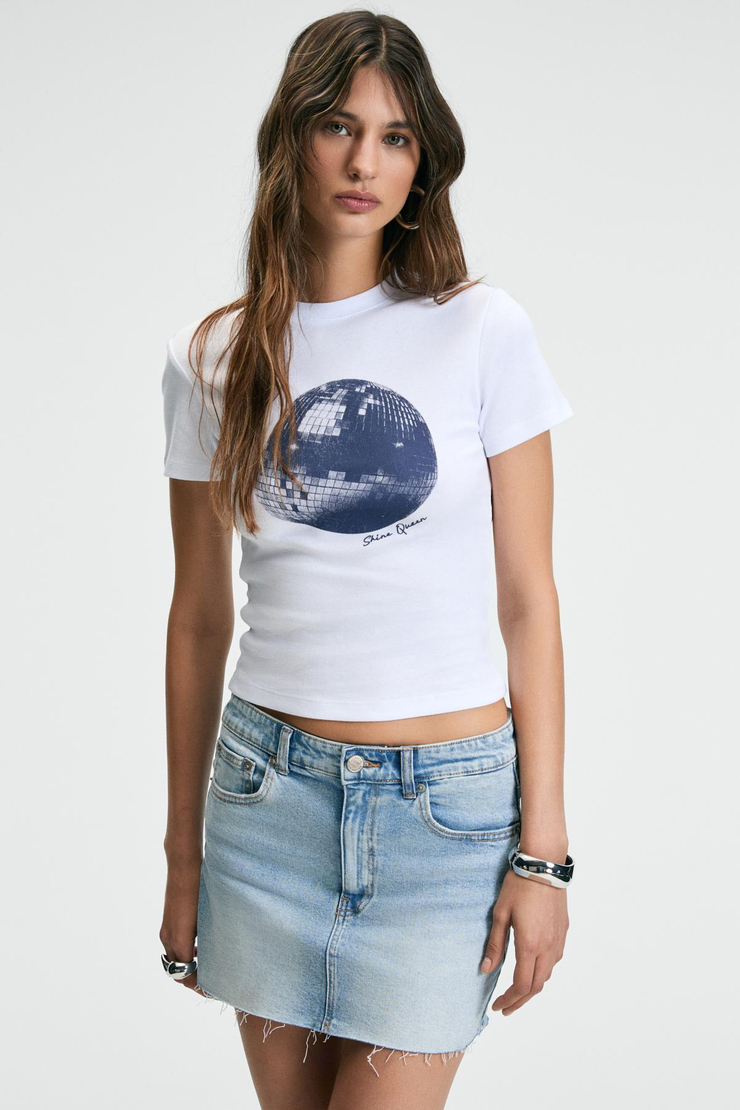 ATHEA Kadın Bisiklet Yaka Kısa Kollu Önü Baskılı Slim Beyaz - Desenli T-Shirt