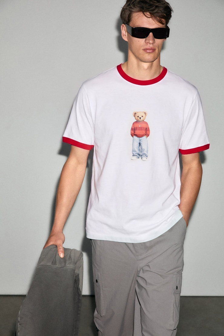 BAMSI Erkek %100 Organik Pamuklu Kontrast Yakalı Dünya Kupasına Özel Baskılı Beyaz T-Shirt