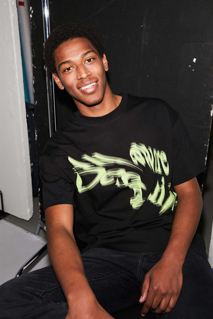 BLURRED Örme Oversize Siyah  T-Shirt